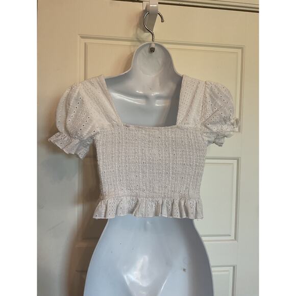 Romwe White Eyelet Off Shoulder Boho Peasant Top S - Picture 3 of 6